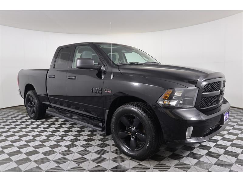 Ram 1500 Classic ST EXPRESS   1 OWNER - NO ACCIDENTS   4X4   8.4 SC 2019